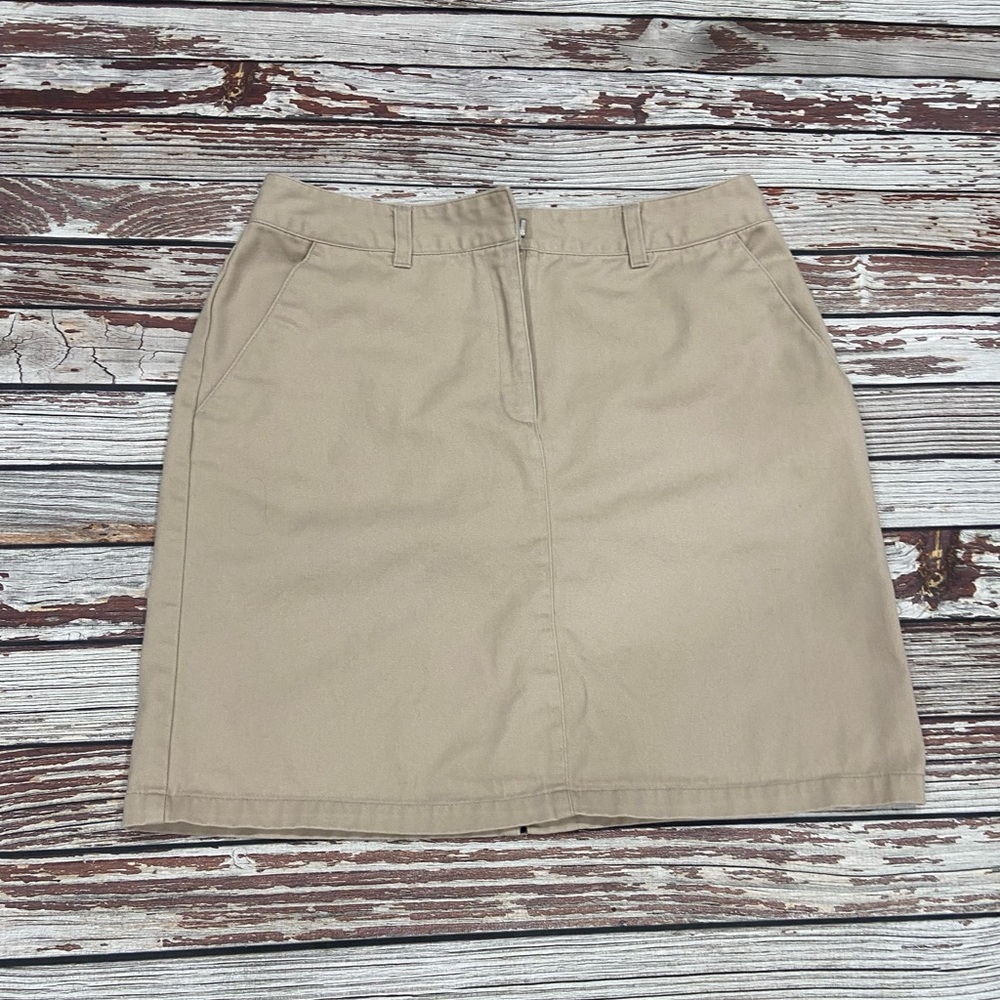 Izod ladies khaki skirt